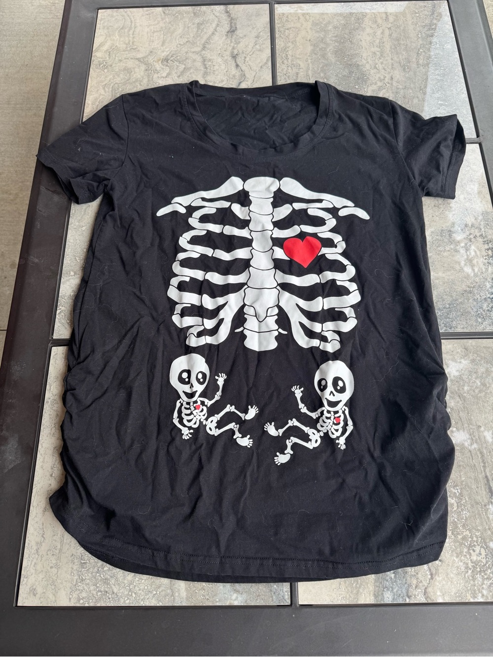 Black Halloween Maternity T-shirts, twins